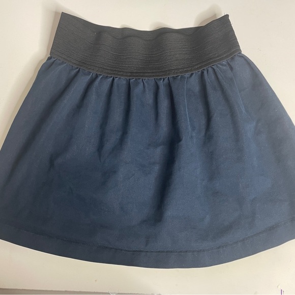Max Azria Miley Cyrus Girls Skirt M 7/8 Mini Full Pull On Skaters Navy Black - Picture 6 of 7